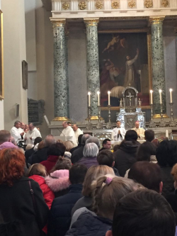 Polska msza Święta w Wileńskiej Katedrze