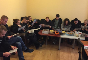 przybyła opóźniona grupa z Krakowa