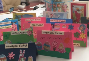 Dziękujemy Kacperkowi i jego kolegom za piękne kartki świąteczne Dziękujemy Kacperkowi i jego kolegom za piękne kartki świąteczne